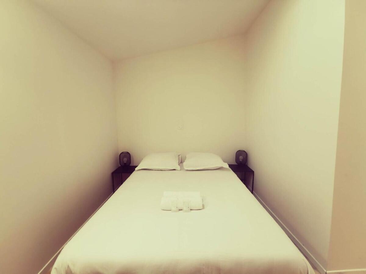 Appartement Le Quai Du Rhone à Sainte-Colombe  Chambre photo