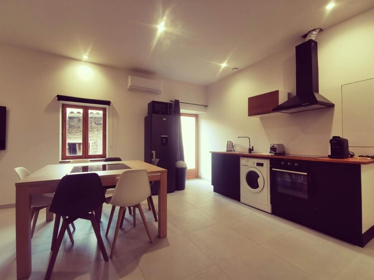 Appartement Le Quai Du Rhone à Sainte-Colombe  Chambre photo